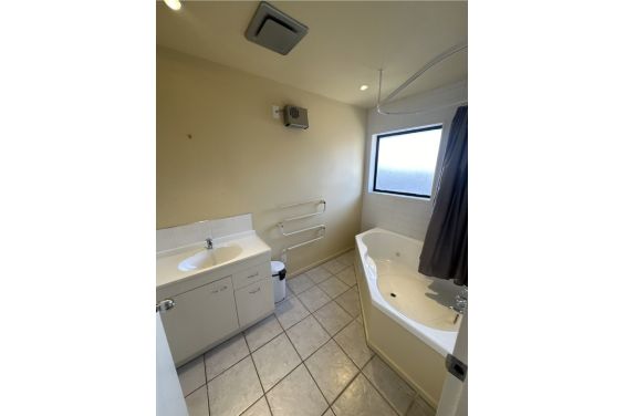 7 Laurel Lane, Linwood